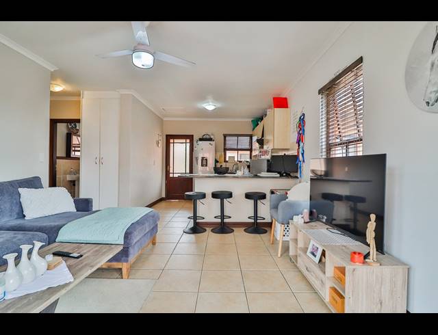 2 BEDROOM APARTMENT TO LET IN PLANTATIONS ESTATE